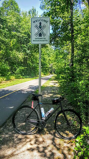 farmington canal bike trail