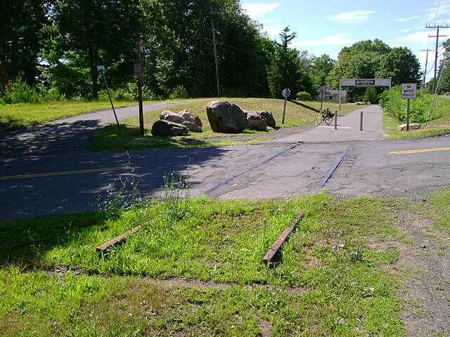 farmington canal bike trail