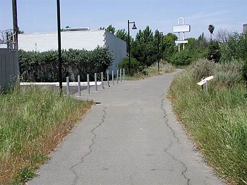 ohlone greenway bike path